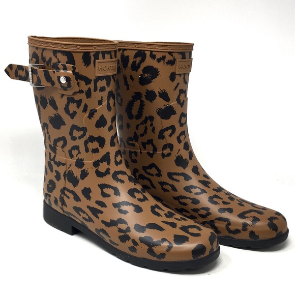 HUNTER Original Leopard Print Refined Short Rain Boot - Picture 4 of 12